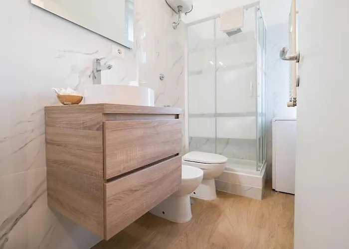 - Basilica San Pietro Apartment Rom